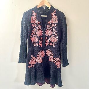- Gianni Bini black lace embroidered dress size L